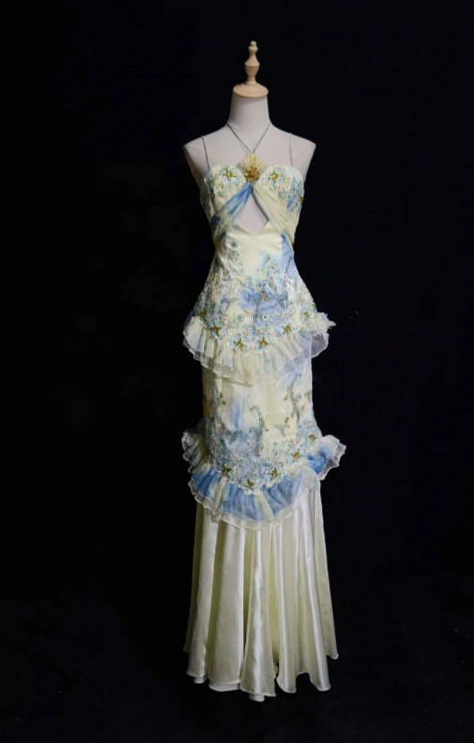 Fairy Light Yellow Long Prom Dresses Applique Tulle Halter Sheath Floral Evening Dresses ED06194