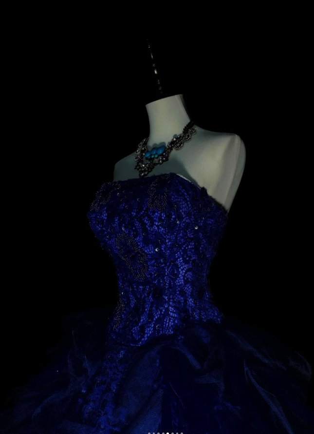 Chic A-Line Blue Long Prom Dress Lace Strapless Evening Dress Sleeveless Sweet 16 Dress ED06375