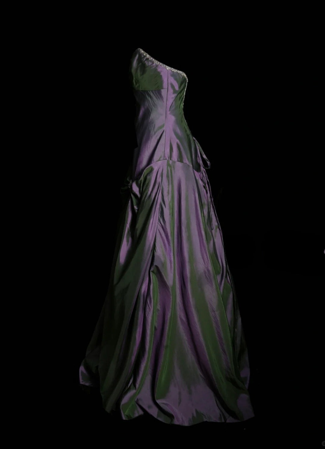 Chic Purple Long Prom Dress Satin Applique A-Line Birthday Dress Strapless Sleeveless Formal Dress ED06491