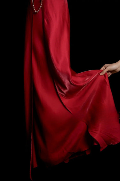 Chic Red Long Prom Dresses Sapghetti Straps Sheath Evening Dress Beaded Satin Sleeveless Wedding Guest Outfit  ED06532