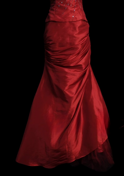 Glam Burgundy Long Prom Dresses Beaded Satin Straps Sheath Evening Dress Sleeveless Formal Dress ED06547