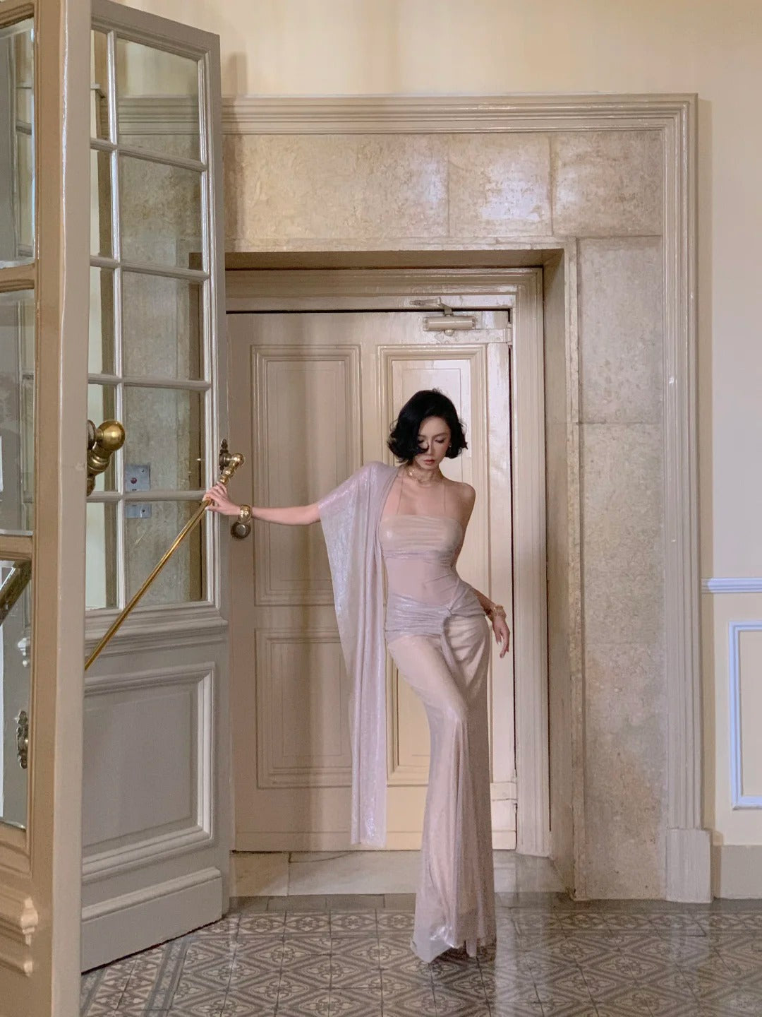 Chic Champagne Wedding Guest Dress Chiffon Spaghetti Straps Sheath Evening Dress Sleeveless Birthday Dress ED06617