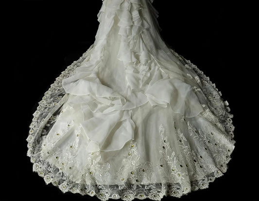 Modest A-line Long Wedding Dress Chiffon Beaded Sweetheart White Bridal Gowns Sleeveless Bridal Dress ED06633