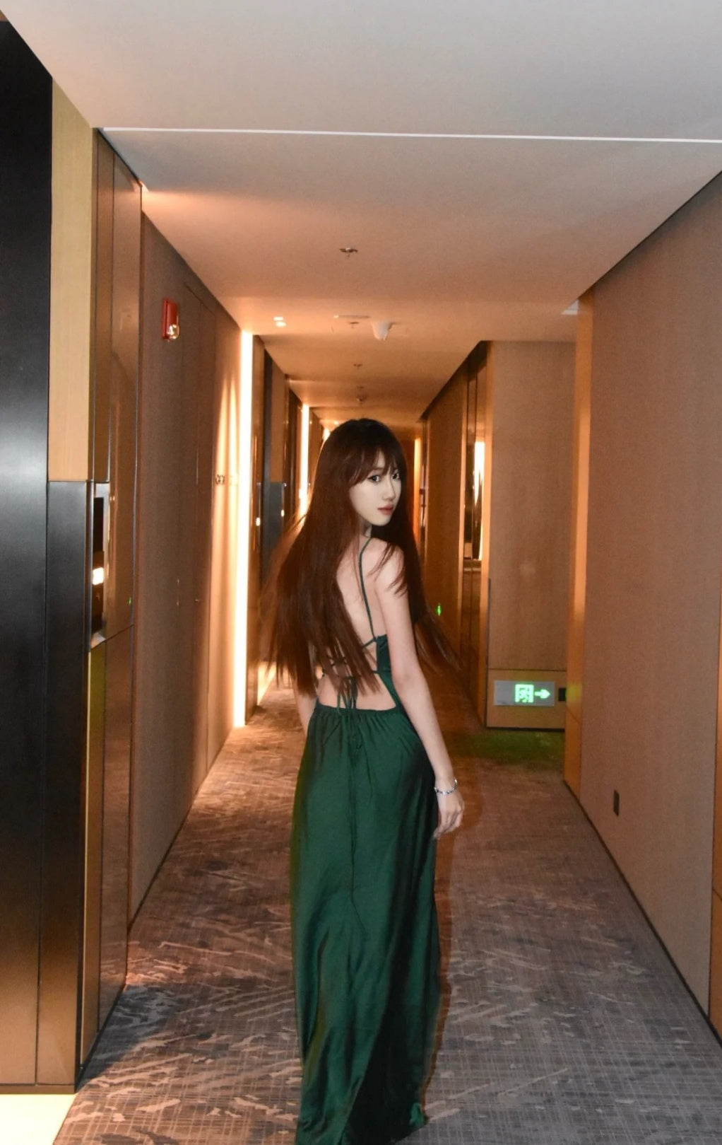 Sexy Green Long Prom Dress Satin Spaghetti Straps Sheath Evening Dress with Slit Sleeveless Birthday Dress ED06643