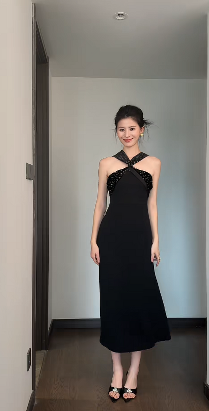 Chic Black Date Dress V-neck Sheath Evening Dress Satin Guest Dress ED06659