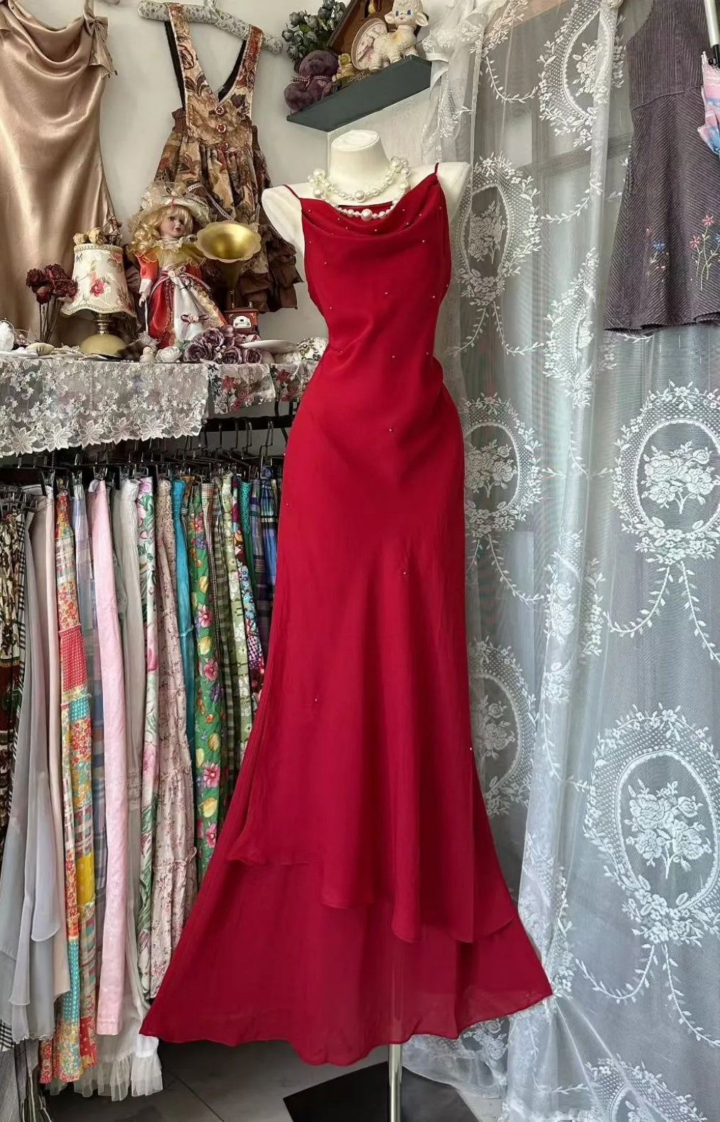 Vintage Burgundy Wedding Guest Dress Spaghetti Straps Sheath Evening Dress Chiffon Sleeveless Long Prom Dress ED06665