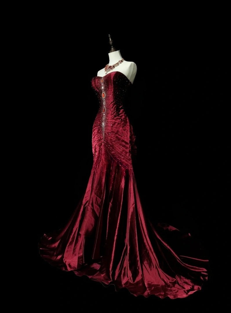 Vintage Strapless Burgundy Long Prom Dress Beaded Satin Sheath Evening Dress Sleeveless Birthday Dress ED06686