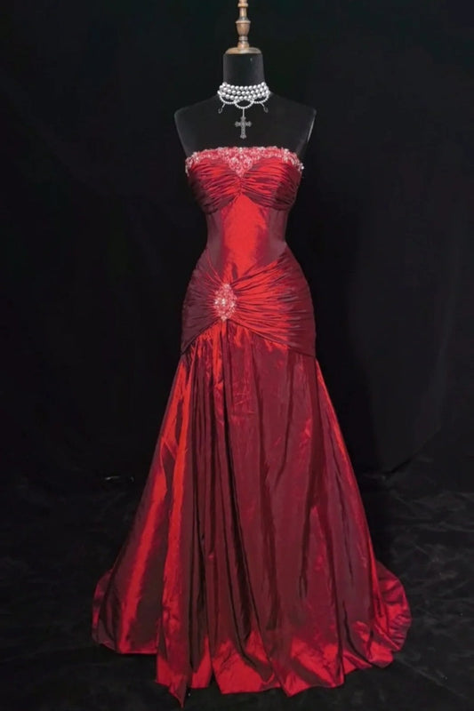 Chic Red Prom Dress Strapless A-Line Evening Dress Satin Sleeveless Birthday Dress ED06772