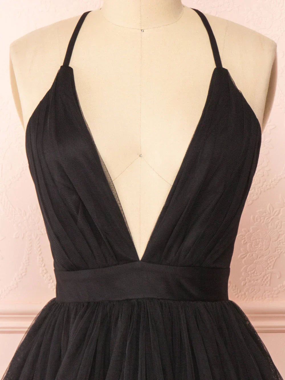 v neck black short prom dress black homecoming dress HZ1024
