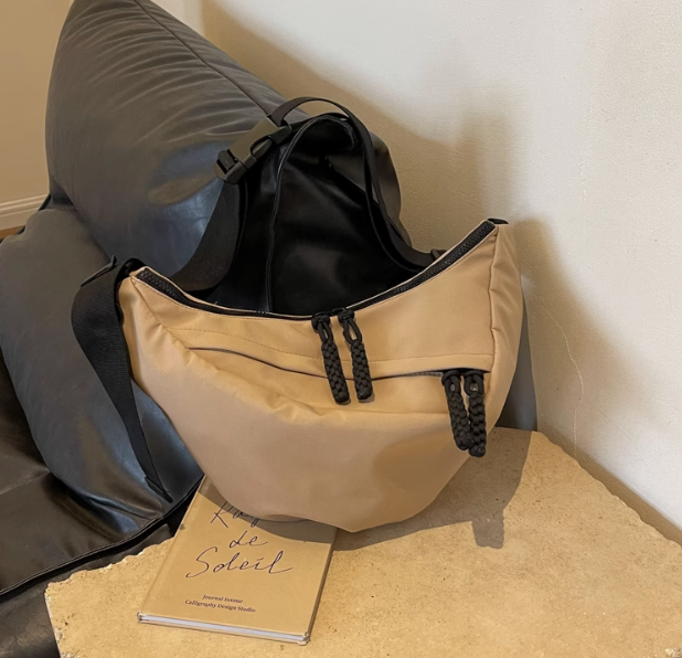 Casual versatile nylon cloth crescent bag ED0783