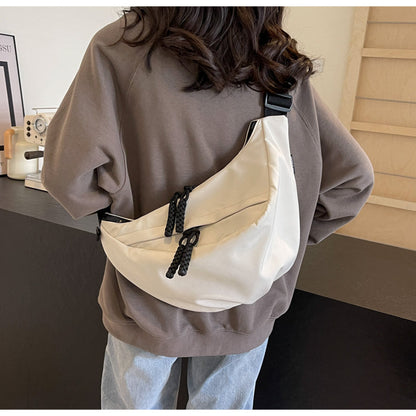 Casual versatile nylon cloth crescent bag ED0783
