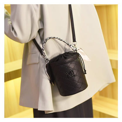 Niche fashion portable bucket bag ED0846
