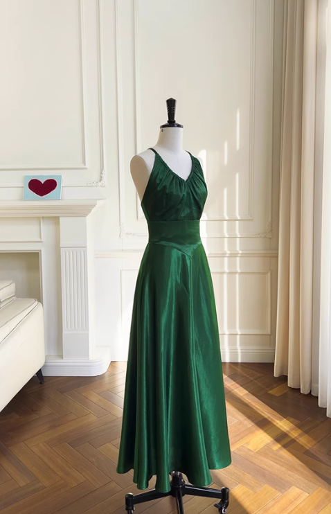 A-line V-neck Satin Short Formal Dress, Green Homecoming Dress HZ1024