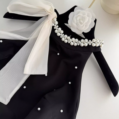 A-line beaded Halter Short Prom Dress,Homecoming Dress HZ1024