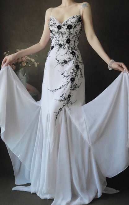 Spaghetti Strap A-Line Long Prom Dresses Chiffon Applique White Open Back Evening Dresses HZ1024