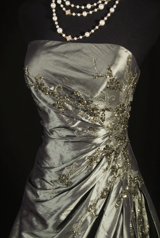 Gorgeous Strapless Sheath Long Prom Dresses Sleeveless Birthday Dresses Satin Silver Gray Evening Dresses    EP05693