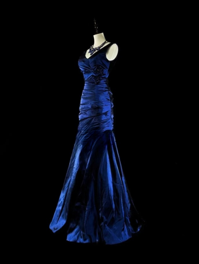 Cute V-neck Sheath Long Prom Dresses Satin Blue Evening Dresses Sleeveless Blue Birthday Dresses EP05710