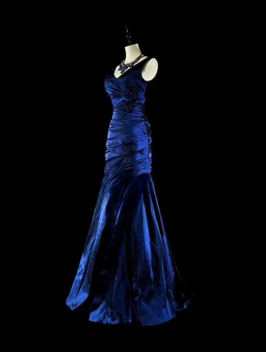 Cute V-neck Sheath Long Prom Dresses Satin Blue Evening Dresses Sleeveless Blue Birthday Dresses EP05710