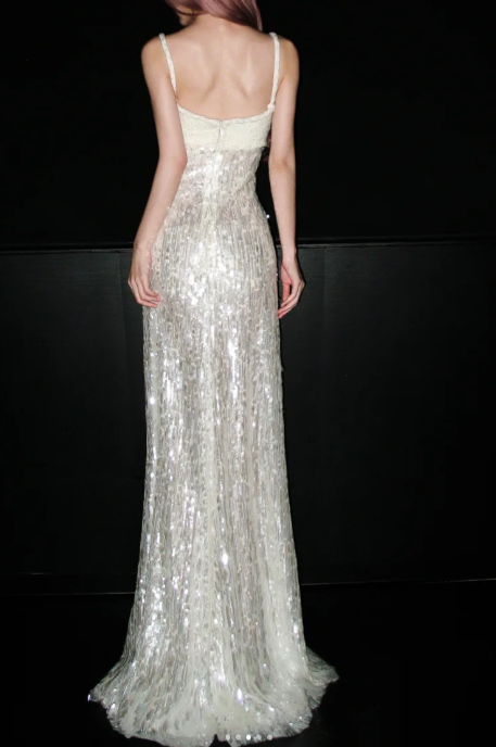 Gorgeous Sheath Long Wedding Dresses Spaghetti Straps Sequins White Bridal Gowns Sleeveless Bridal Dresses EP05744