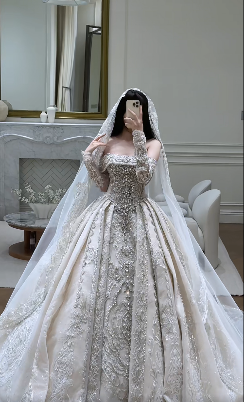 Chic A-Line Long Wedding Dresses Satin Beaded White Bridal Gowns Off-shoulder Cup Sleeves Bridal Dress EP06521