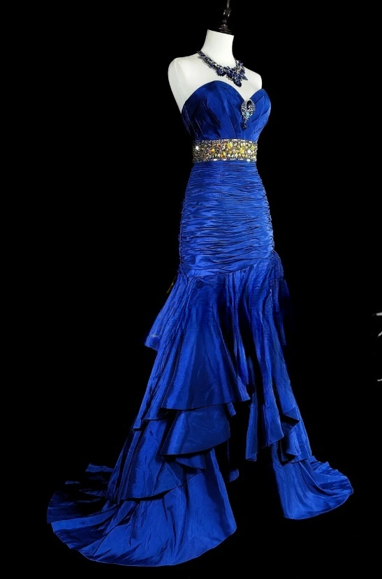 Glam Blue Long Prom Dresses Sweetheart Sheath Evening Dresses Satin Sleeveless Formal Dresses EP06803