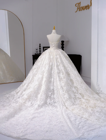 Strapless Ball Gown Lace Wedding Dresses Beaded Bridal Gowns White Sleeveless Bridal Dresses HZ1024
