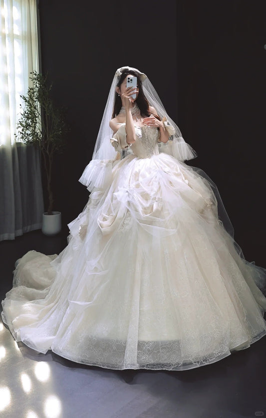 Glam White Ball Gown Tulle Wedding Dress Off-the-shoulder Lace Applique Bridal Gown with Veil EW020