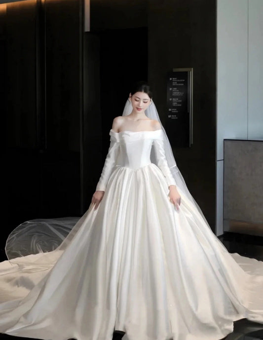 Timeless Off-the-shoulder Ball Gown White Luxury Wedding Dress Satin Long Sleeve Elegant Bridal Dress EW023
