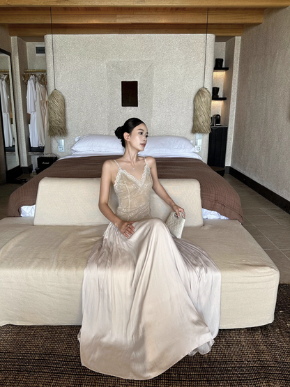 Unique Apricot Spaghetti Straps V Neck Lace Satin A Line Long Evening Dress Party Gown D2127