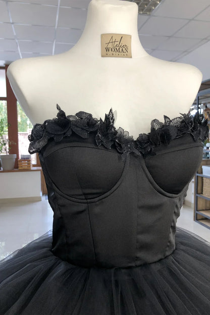 Elegant Black Sweetheart Strapless Empire Short Party Homecoming Dress