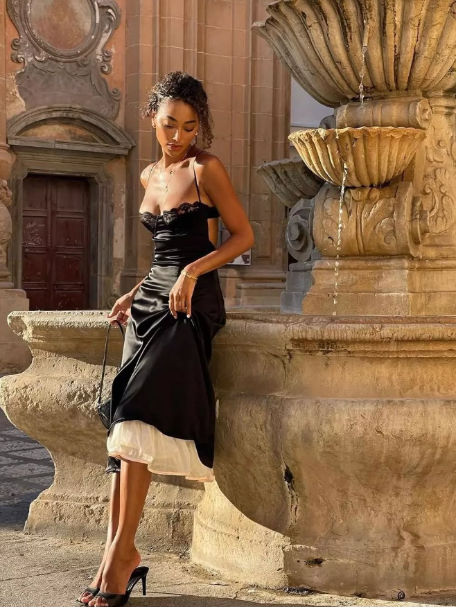 Sexy A Line Spaghetti Strap Lace Black Satin Open Back Prom Dress Evening Dress SH2279