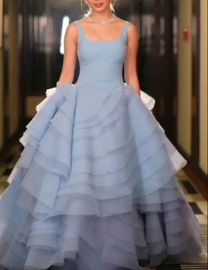 Glamorous Spaghetti Straps Blue Tulle Layered Ball Gown Long Evening Dress D1872