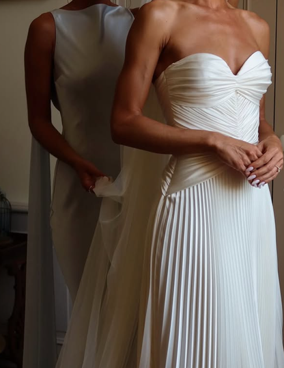 Unique A Line Sweetheart Neck Pleated White Satin Wedding Dresses SH4703