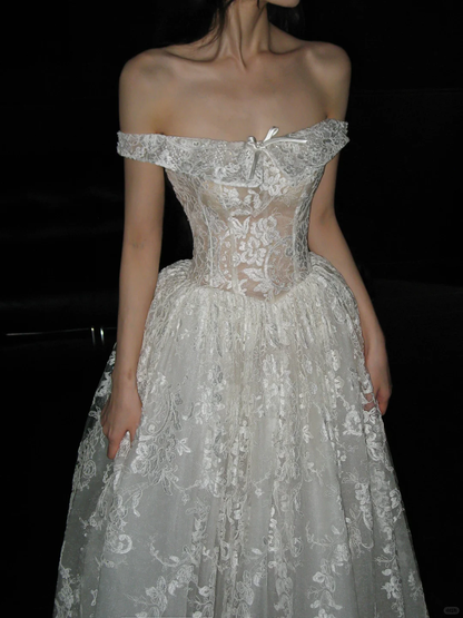 Princess Ball Gown Off the Shouler White Lace Long Wedding Dress SH4720