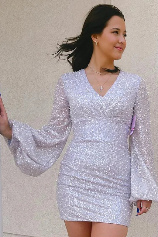 Fitted V-Neck Long Sleeves Empire Beaded Sequins Homecoming Dress