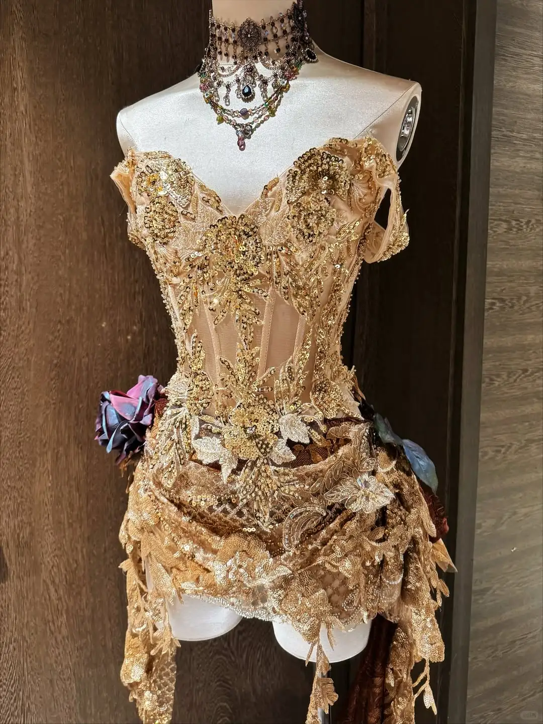 Golden A Line Straps Exquisite Sequin Short Homecoming Dress SH5012