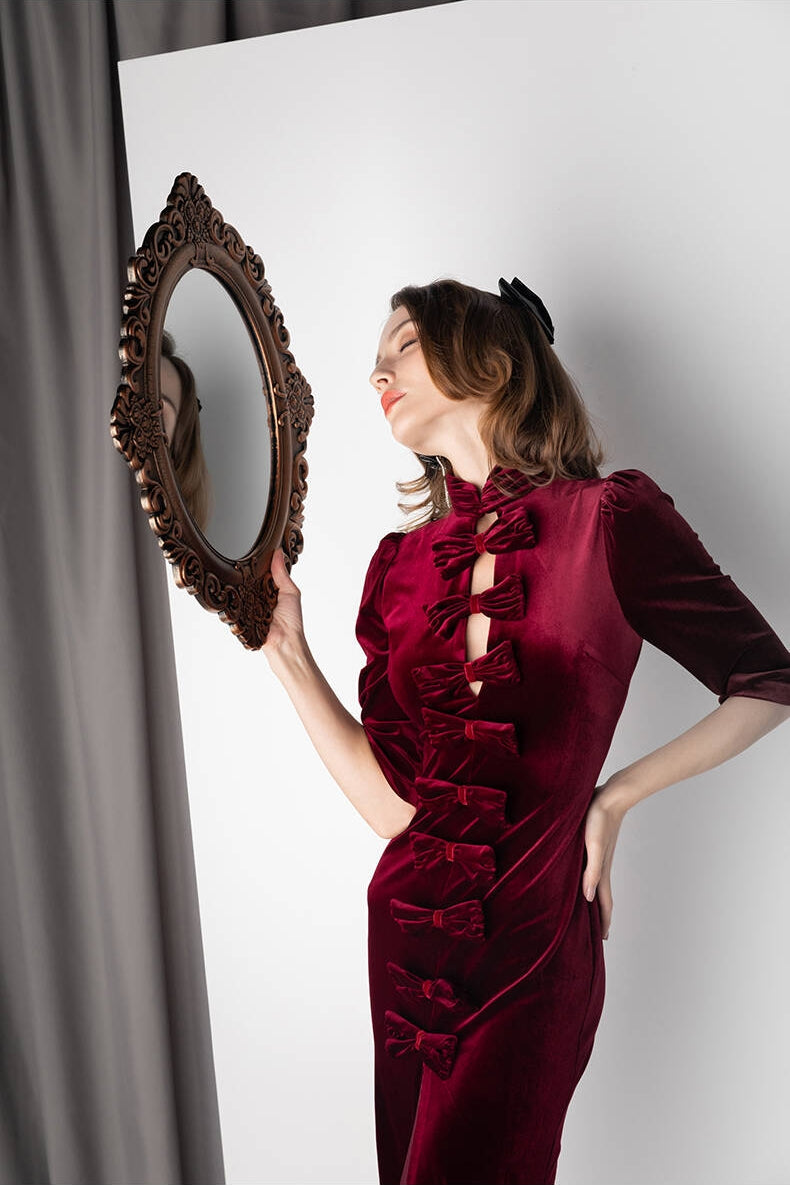 Half Sleeves Burgundy Velvet Midi Dress