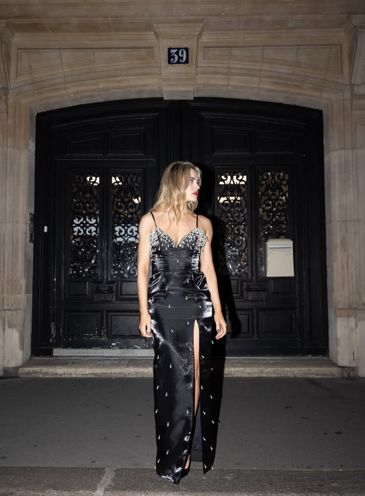 Sexy Sheath V Neck Pearl Black Satin Long Prom Dress Evening Dress with Slit SH2113