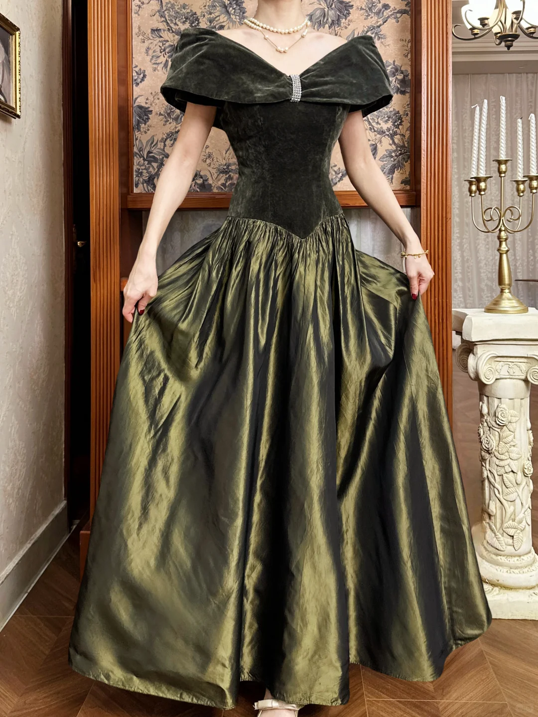 Vintage Olive Green A Line Off the Shoulder Velvet Satin Long Prom Dress SH5173