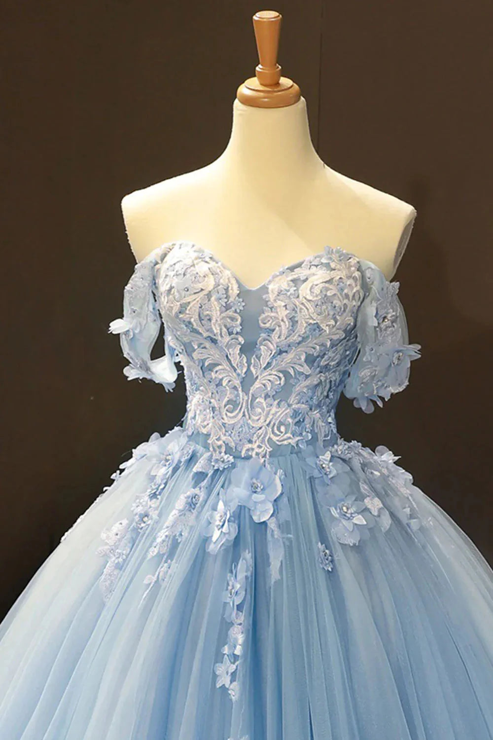 Light Blue Off-Shoulder Tulle A-Line Floral Appliques Prom Gown