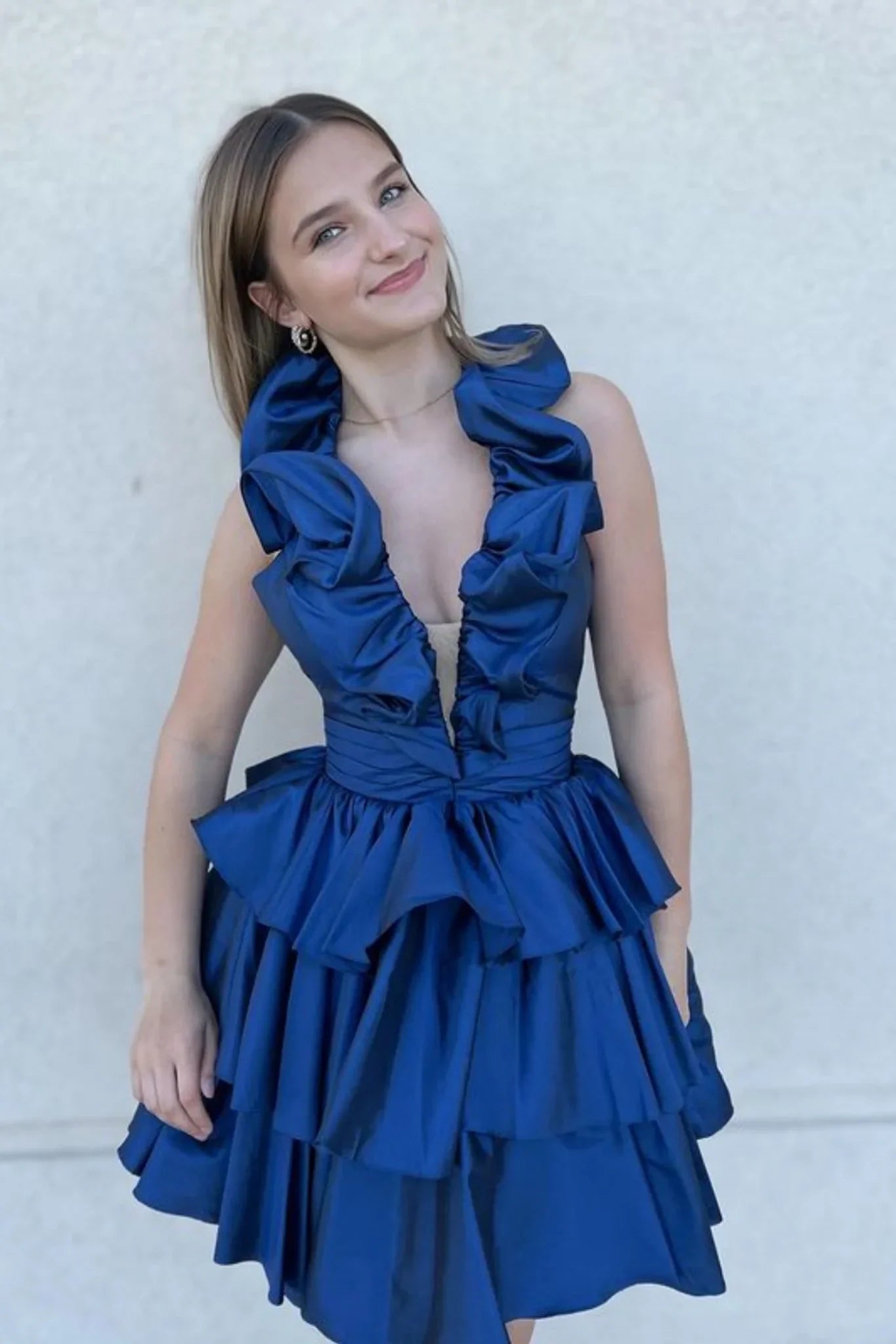 Low V-Neck Ruffled Halter Satin A-Line Tiered Homecoming Dress