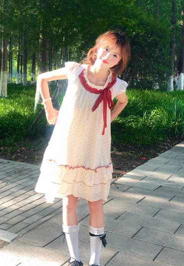 Cute Polka Dots Lace-up Pleated Ruffle Short Women Dress Sweet Dress Date Dress  D1925