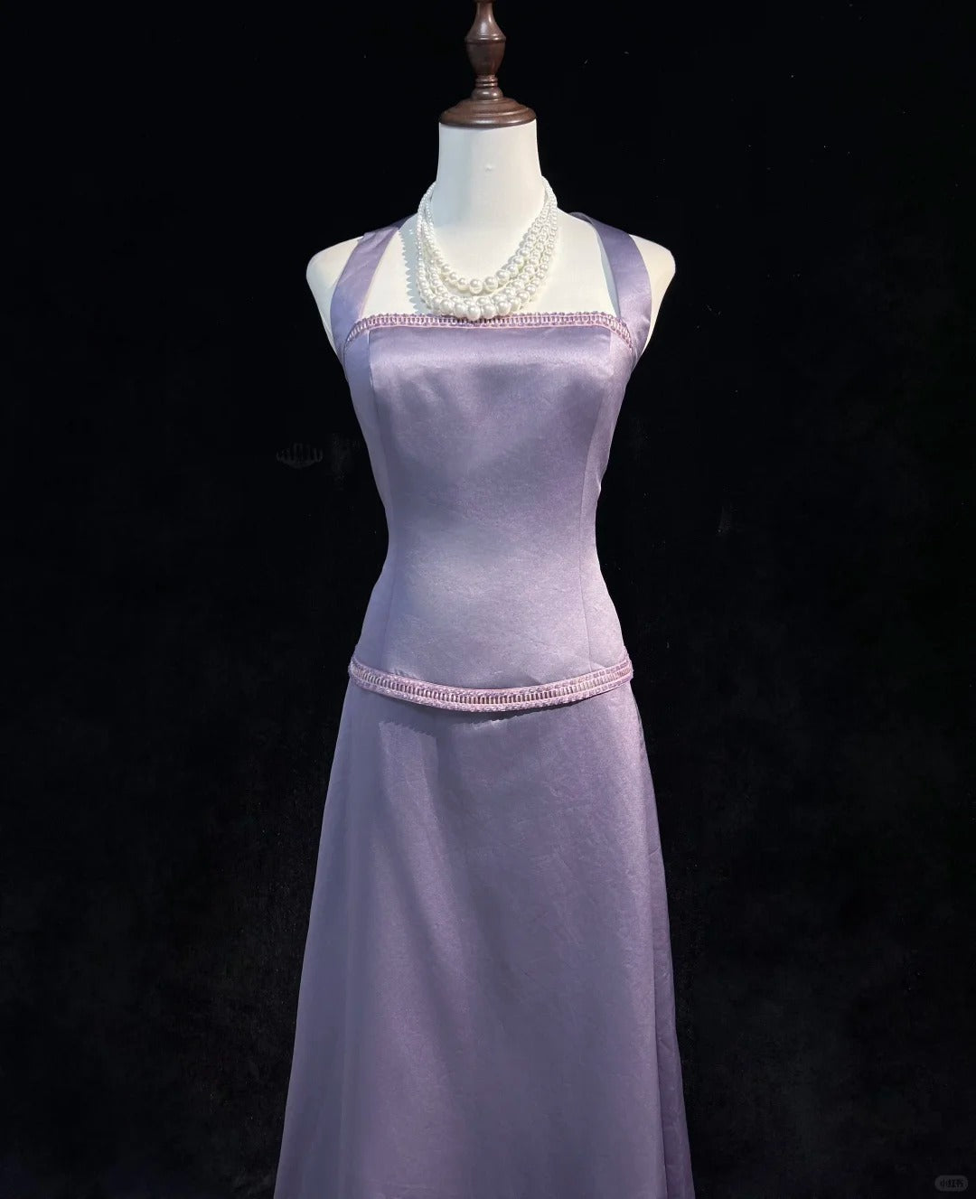 Elegant A Line Halter Satin Prom Dress Evening Dress Birthday Party Dress  D2115