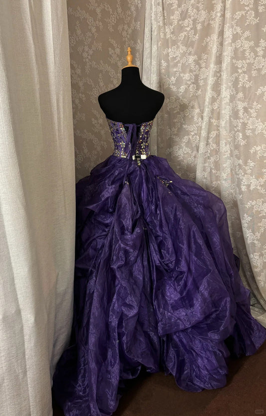 Elegant Ball Gown Sweetheart Crystal Prom Gown Evening Dress Sweet 16 Dress Princess Dress D2363
