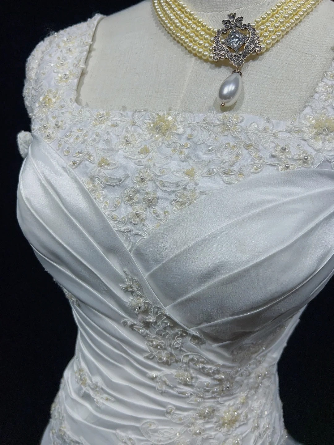Beauty A Line Square Neck Pleated Wedding Dress    D2893