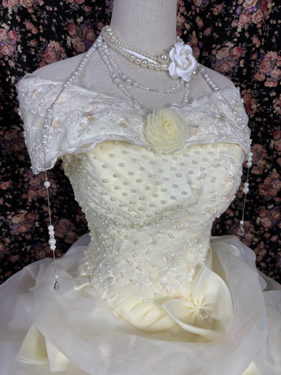 Cute Prom Dress Off Shoulder Ruffle Ball Gown Evening Dress Quinceanera Dress    D3015