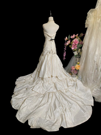 Charming Prom Dress Strapless Pleated Tiered Mermaid Evening Dress Gala Dress        D3063