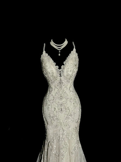 Charming Wedding Dress Spaghetti Straps Backless Mermaid Wedding Dress  D3211