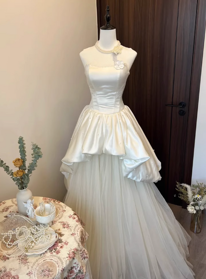Charming Wedding Dress Strapless Pleated Tulle Wedding Dress D3520