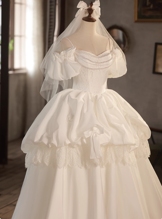 Charming Wedding Dress Spaghetti Straps Lace Wedding Dress D3683